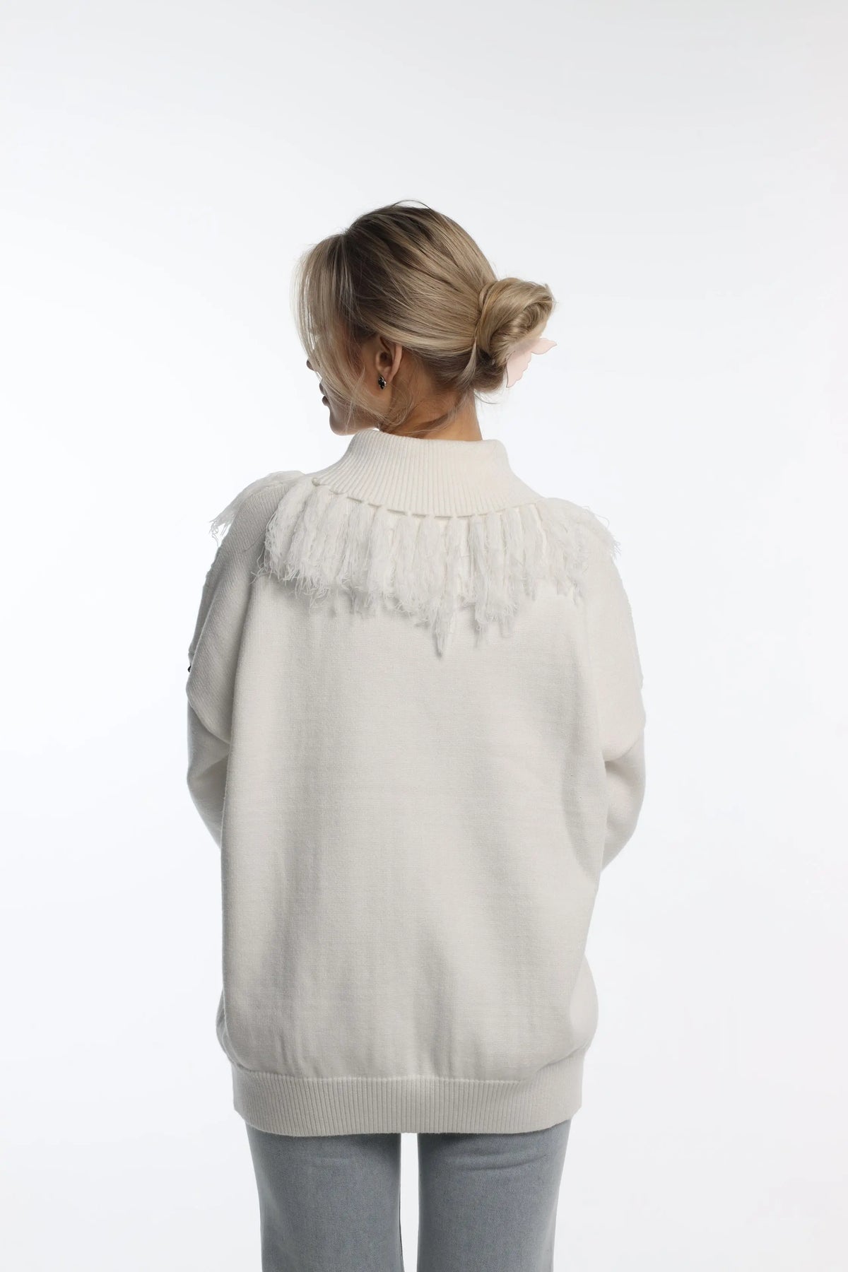 JACOB SWEATER - Love McNicoll